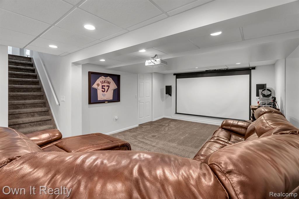 45693 Radnor Road, Canton, MI 48187 — Photo 37