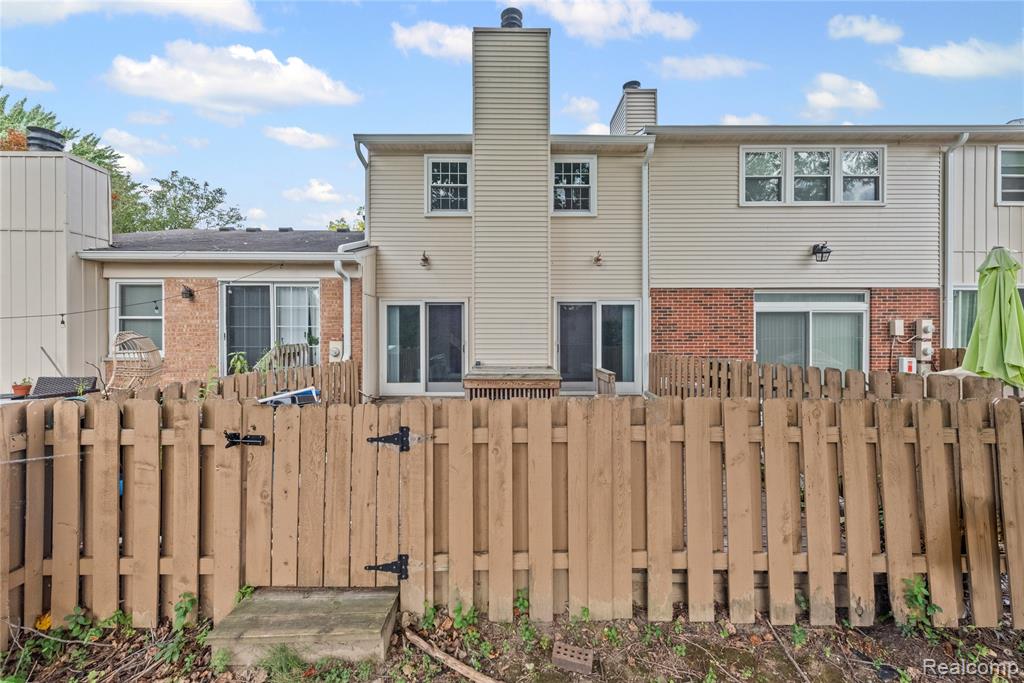 1823 Brentwood Drive, Troy, MI 48098 — Photo 26