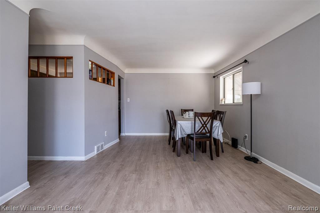 5134 Canterbury Lane, Warren, MI 48092 — Photo 10