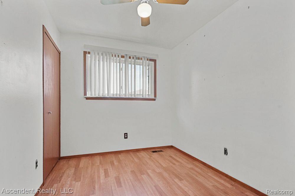 42763 MICHIGAN Drive, Sterling Heights, MI 48313 — Photo 12