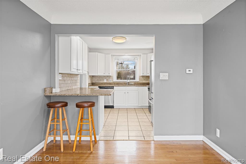 4313 Berkshire Road, Royal Oak, MI 48073 — Photo 11