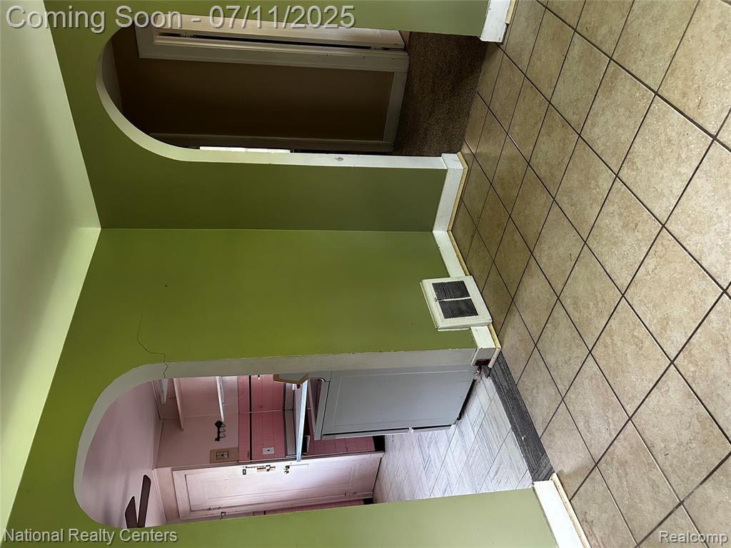 5310 Wakefield Road, Grand Blanc, MI 48439 — Photo 8