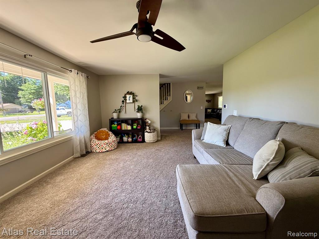 5337 Wakefield Road, Grand Blanc, MI 48439 — Photo 12