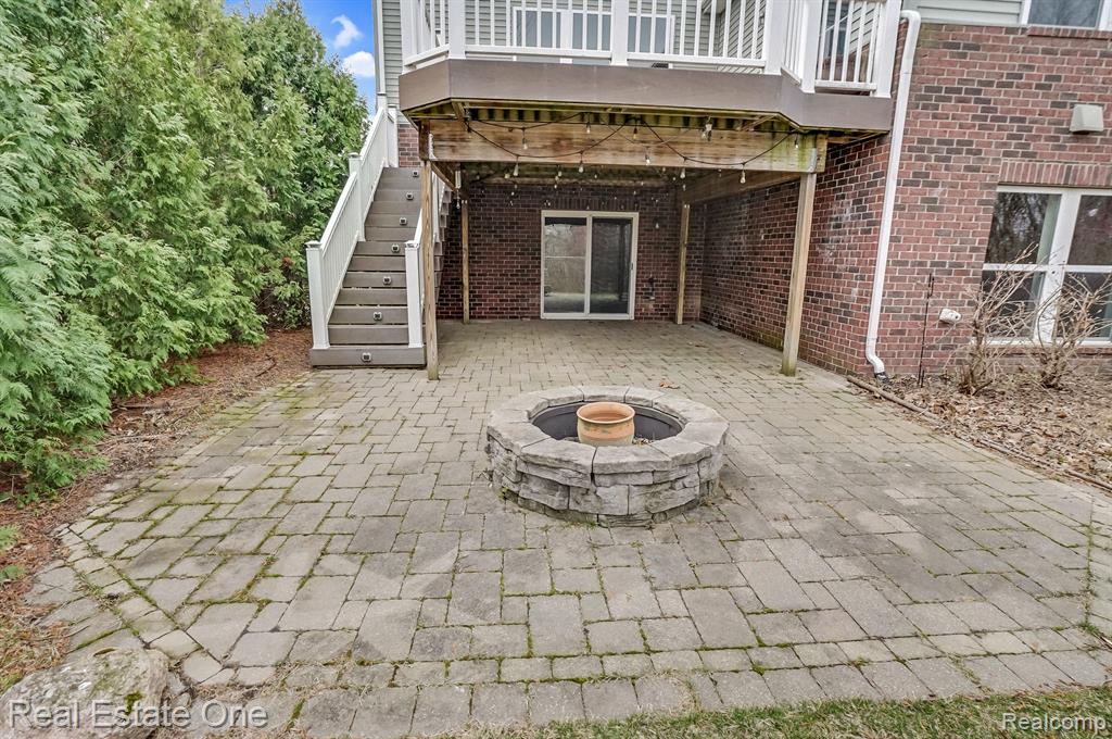 4559 TANGLEWOOD Lane, Lake Orion, MI — Photo 38