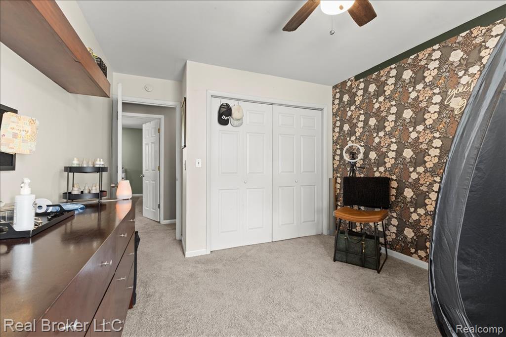 4268 Ravenswood Road, Port Huron, MI 48060 — Photo 27