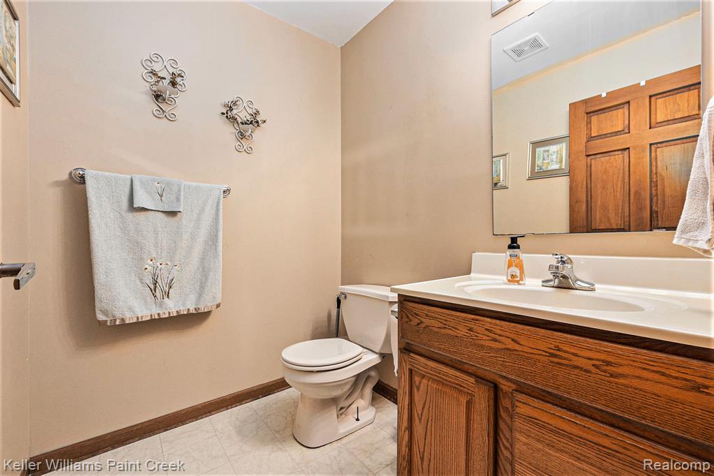 124 S Doran Road, Imlay City, MI 48444 — Photo 20