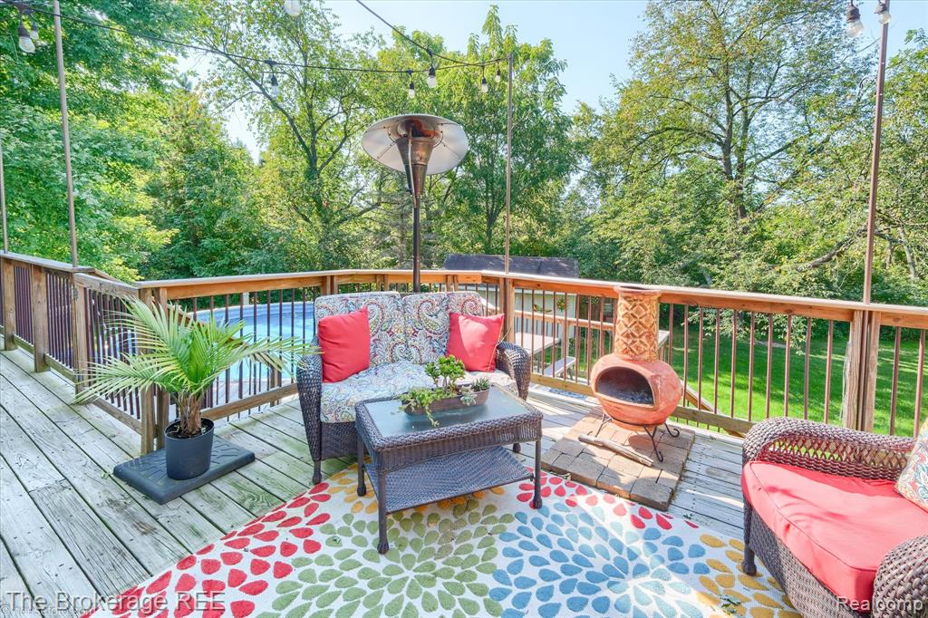 8380 Hunt Club Court, Grand Blanc, MI 48439 — Photo 17