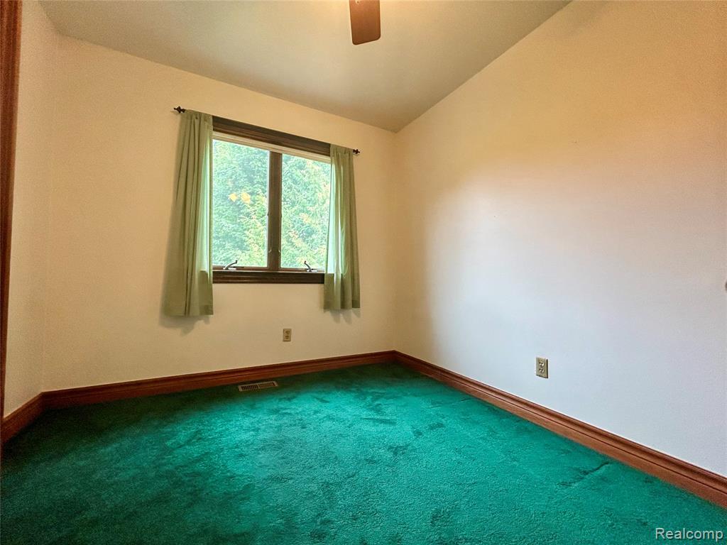 2291 Tomahawk Drive, Lapeer, MI 48446 — Photo 18