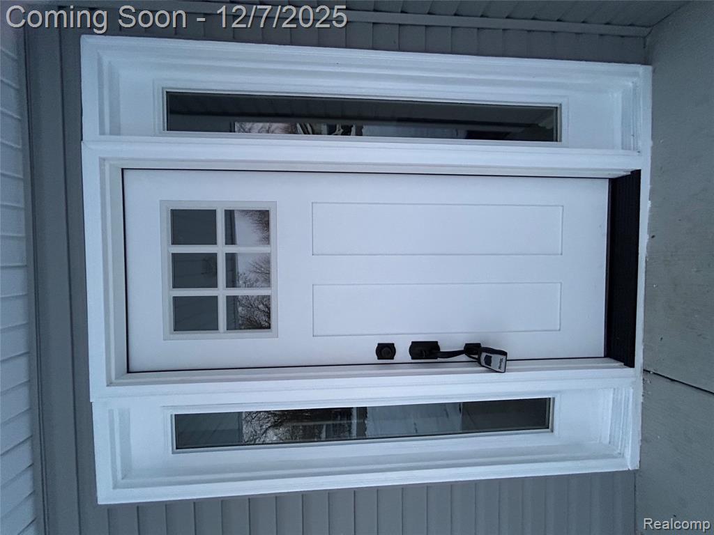 2488 Willow Beach Street, Keego Harbor, MI 48320 — Photo 3