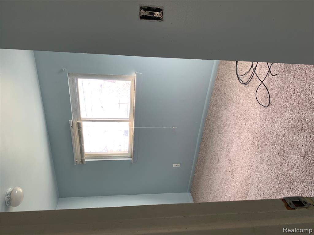 548 S Hawthorne Street, Westland, MI 48186 — Photo 5