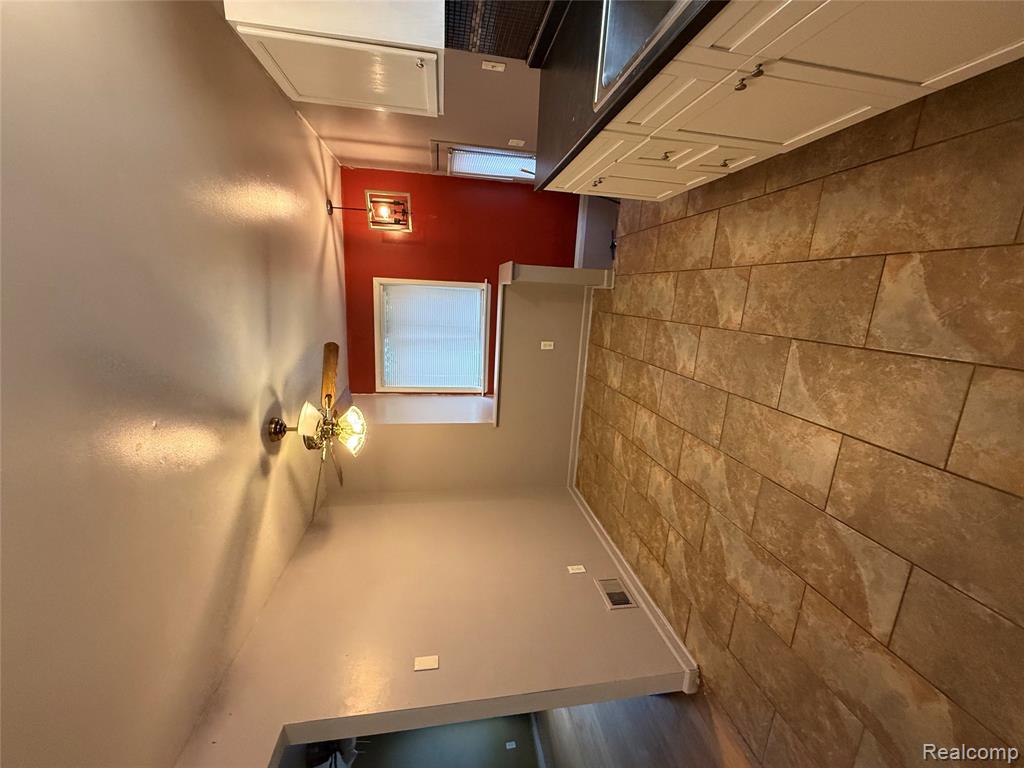 7219 Hupp Avenue, Warren, MI 48091 — Photo 5