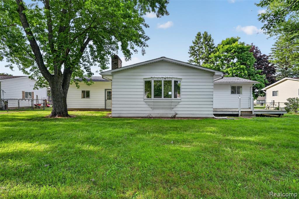 5457 Reid Road, Swartz Creek, MI 48473 — Photo 42