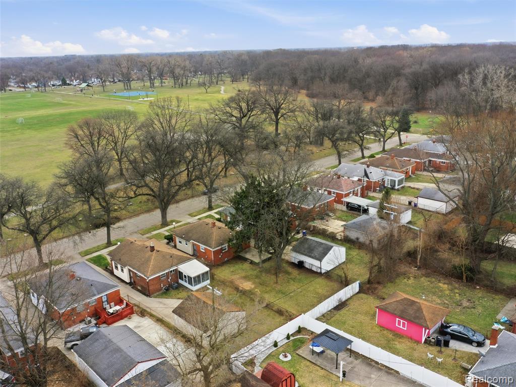 20271 Grandville Avenue, Detroit, MI 48219 — Photo 28