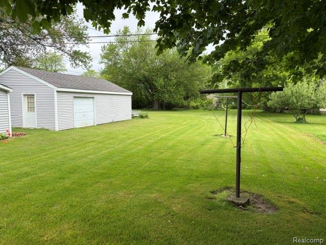 431 Lytle Avenue, Harbor Beach, MI 48441 — Photo 5