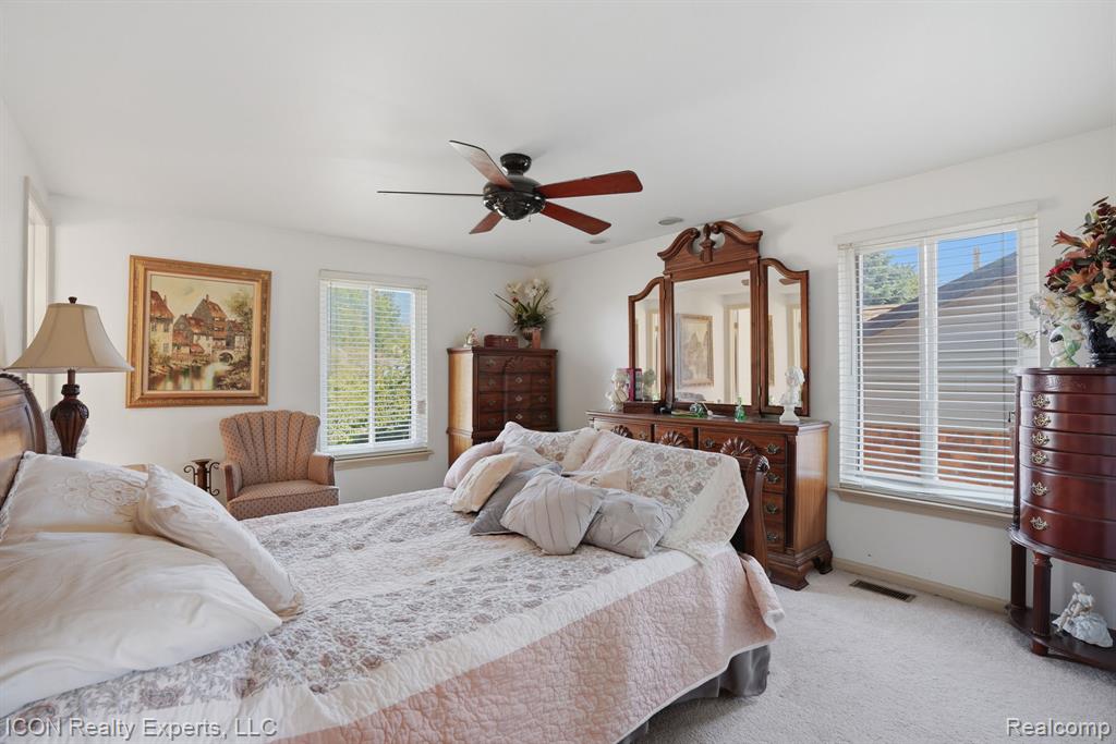 40567 Santoni Drive, Clinton Twp, MI 48038 — Photo 27