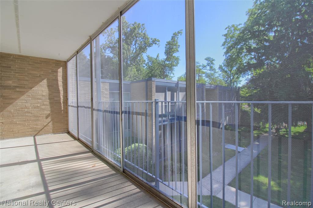 16547 Middlebelt Road, 6, Livonia, MI 48154 — Photo 23