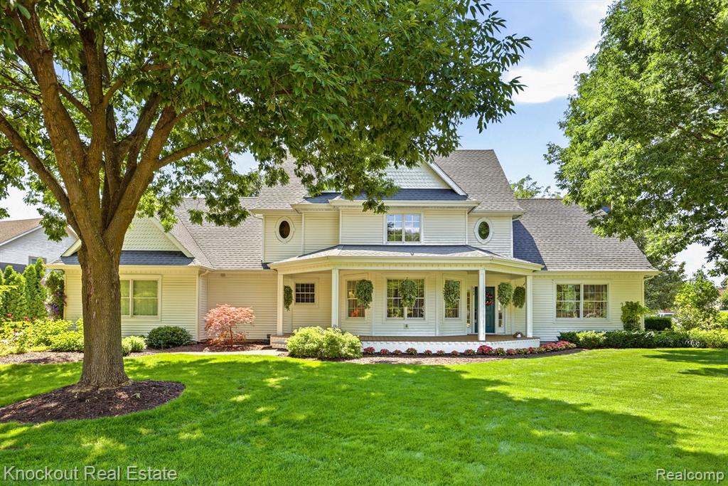 580 Northview Drive, Frankenmuth, MI 48734 — front exterior