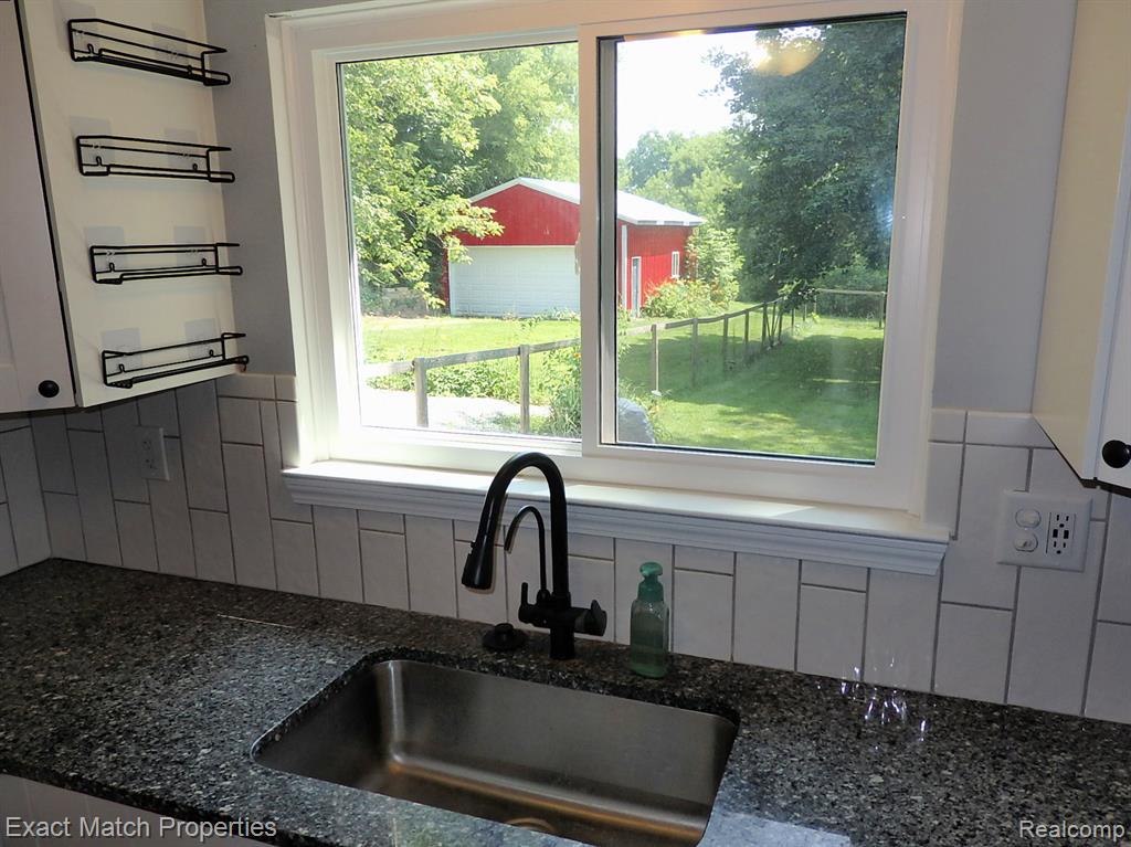3980 N Hickory Ridge Road, Highland, MI — Photo 32