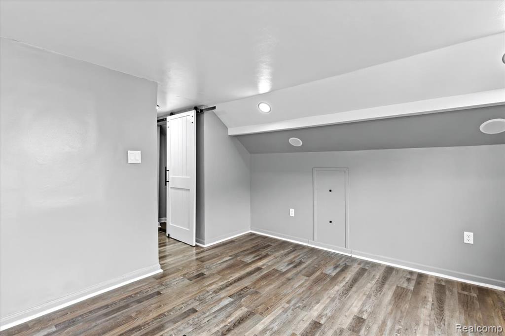 8355 W Outer Drive, Detroit, MI 48219 — Photo 21
