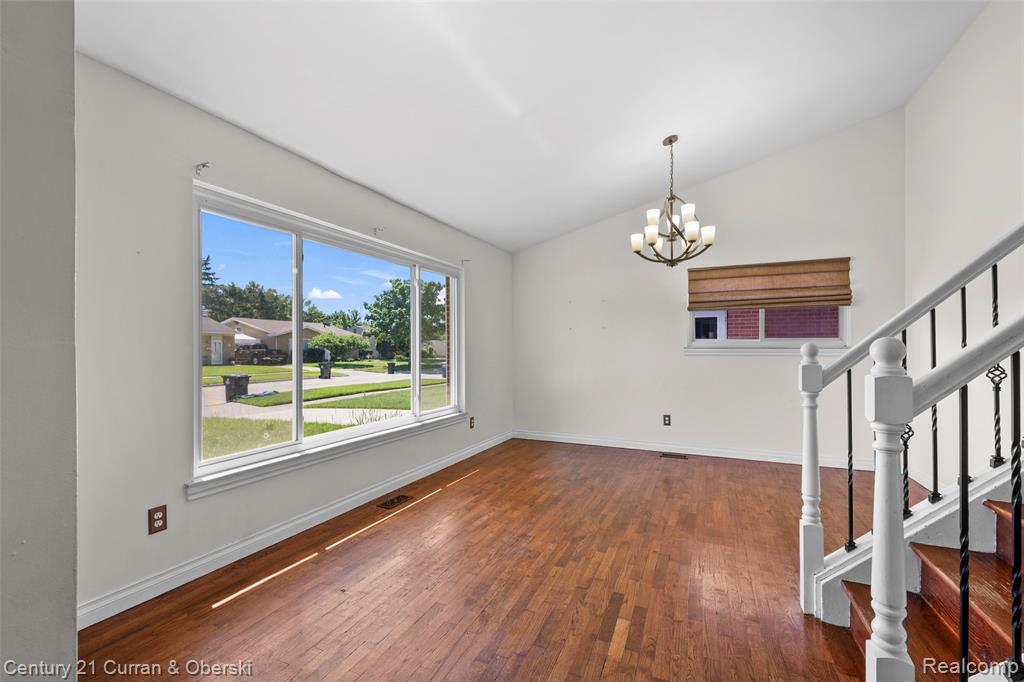 692 Easley Drive, Westland, MI 48186 — Photo 6