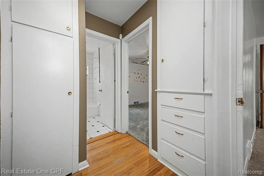 506 W 12 Mile Road, Royal Oak, MI 48073 — Photo 15