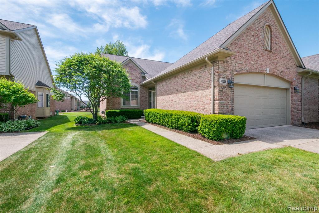 40658 Saint Louis Drive, Clinton Twp, MI 48038 — front exterior