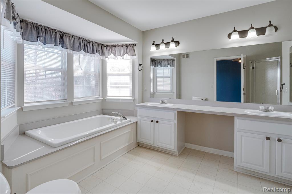 4753 Grove Court, Canton, MI 48188 — Photo 28