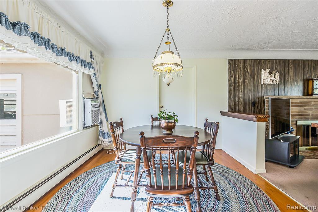 32297 Warren Road, Garden City, MI — Photo 15