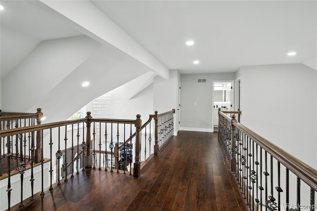 48821 Tremont Drive, Macomb, MI 48044 — Photo 35