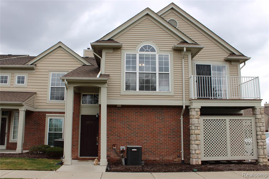 52133 Naugatuck Drive, 25, Macomb, MI 48042 — front exterior
