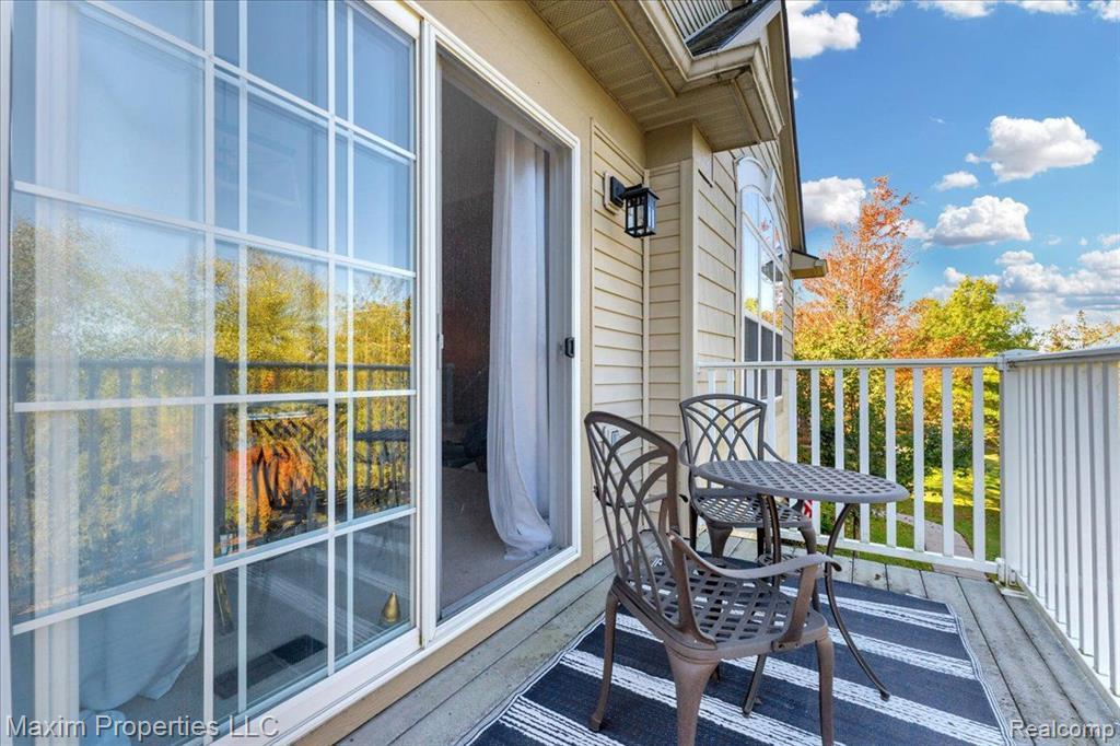 47456 PEMBROKE Drive, 60, Canton, MI 48188 — Photo 25