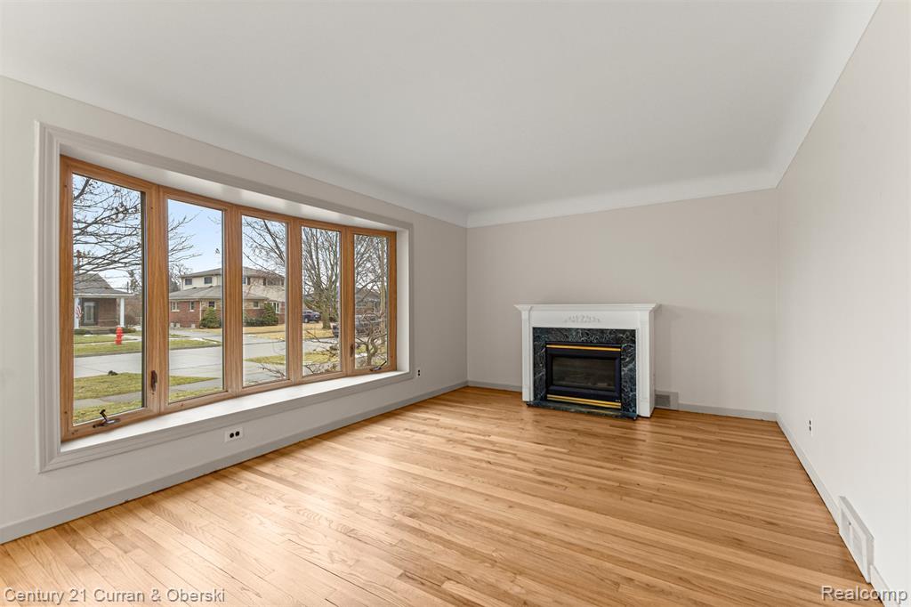 8054 Robinson Avenue, Allen Park, MI 48101 — Photo 4