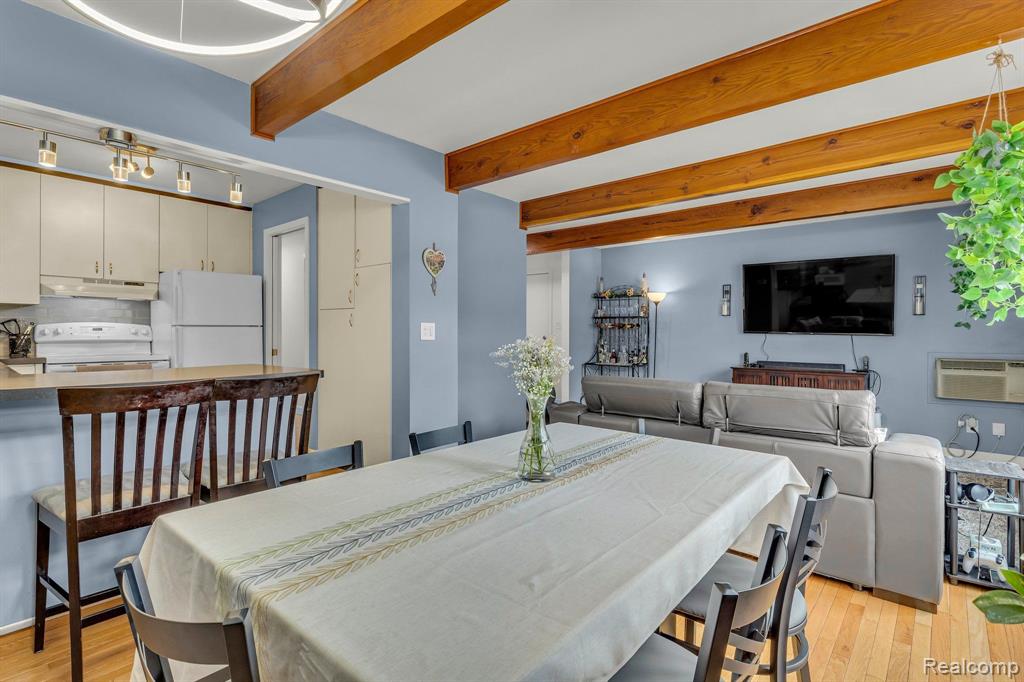 340 CONCORD Place, 2, Bloomfield Hills, MI 48304 — Photo 8