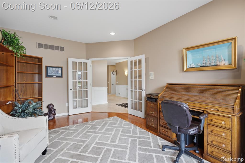470 Delmar Court, Highland, MI — Photo 6