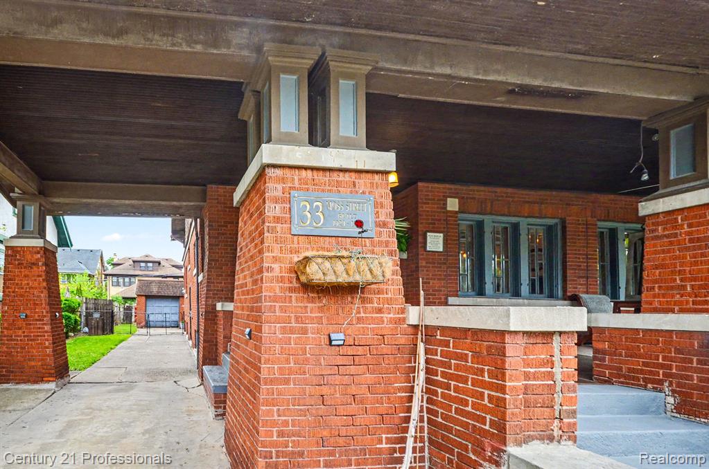 33 Moss Street, Highland Park, MI 48203 — Photo 13
