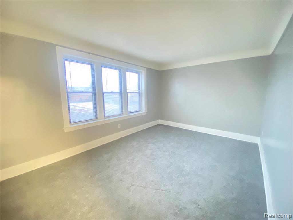 10301 2ND FLOOR W Warren Avenue, Dearborn, MI, 48126