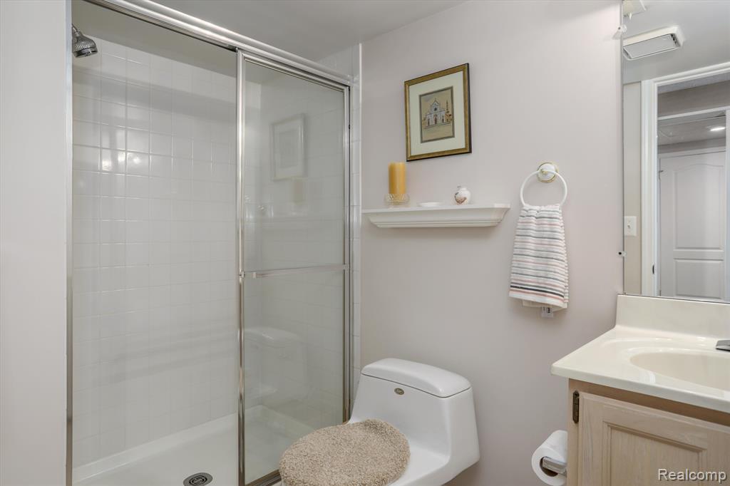 1111 Fairways Boulevard, Troy, MI 48085 — Photo 26