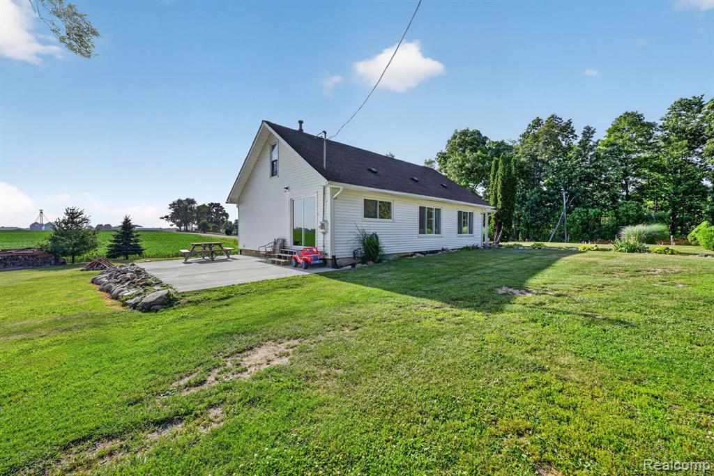 3658 Newburg Road, Bancroft, MI 48414 — Photo 44