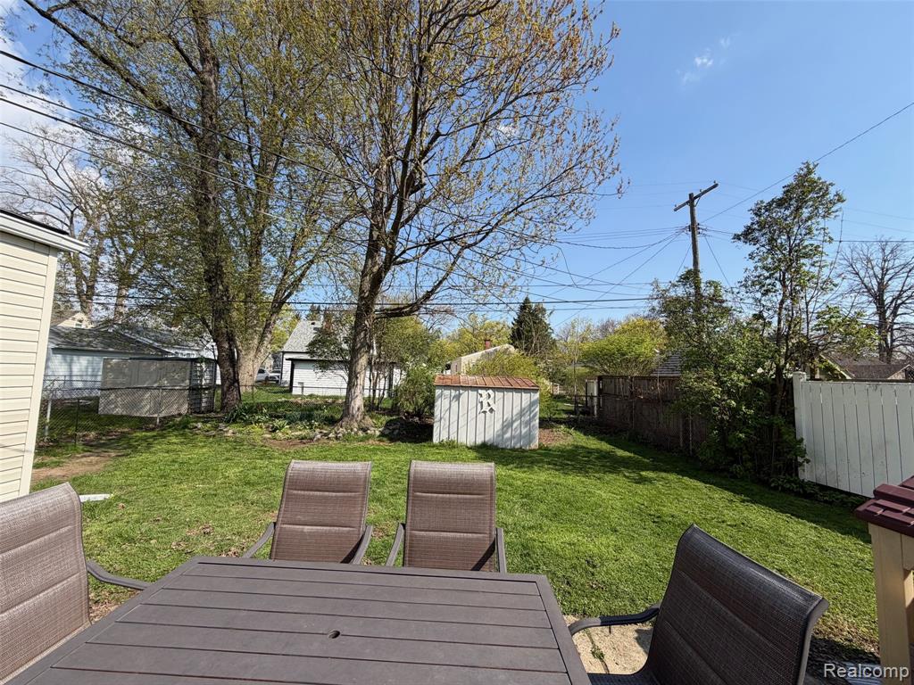 579 Lerner Avenue, Commerce Twp, MI — Photo 18
