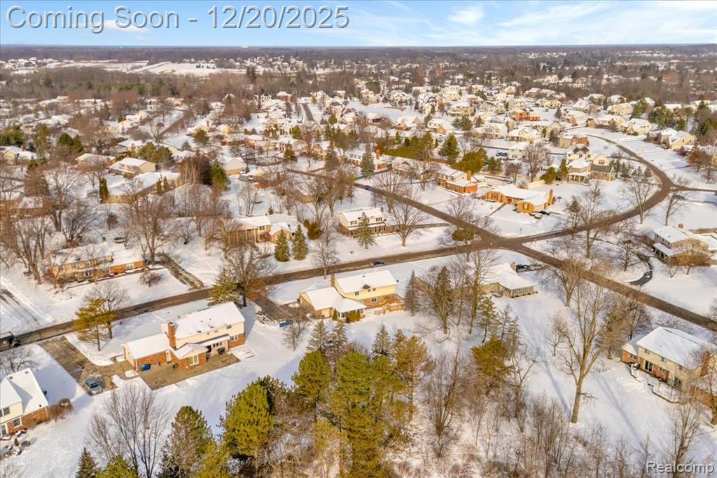 518 Charing Cross Drive, Grand Blanc, MI 48439 — Photo 55