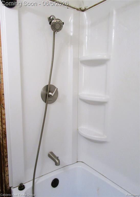 15556 Veronica Avenue, Eastpointe, MI 48021 — Photo 20