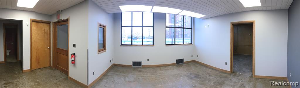 850 W BALTIMORE Street, Detroit, MI 48202 — Photo 6