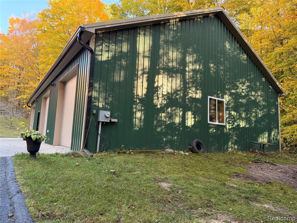 6788 E Hoxie Road, Cedar, MI 49621 — Photo 33