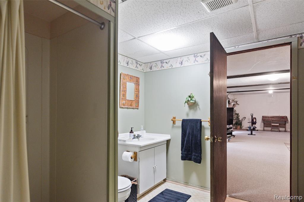 6218 Curtis Road, Plymouth, MI 48170 — Photo 22
