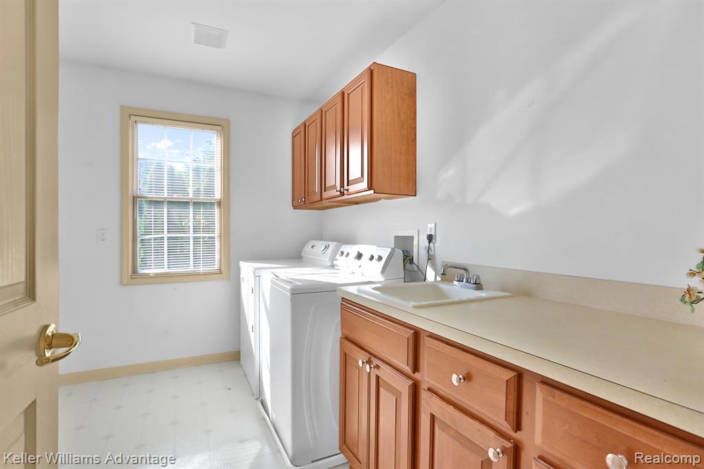 17549 WHITE PINE Ct., Northville, MI 48168 — Photo 29