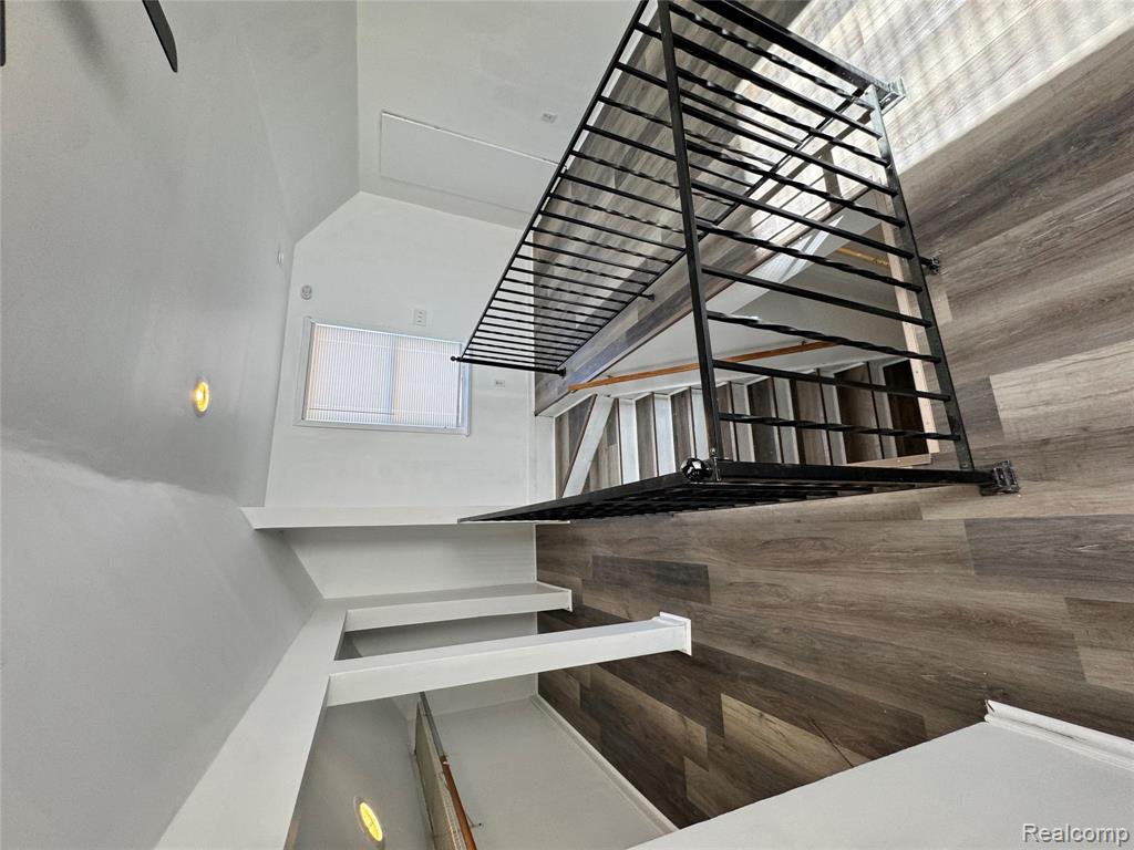 12010 Lakepointe Street, Detroit, MI, 48224