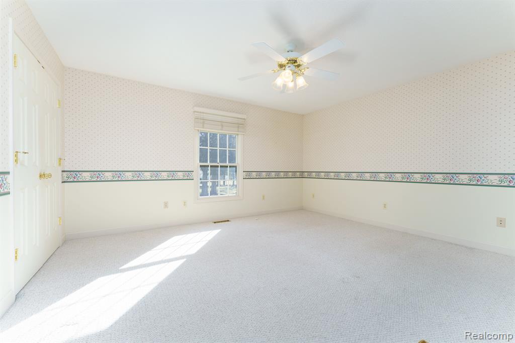 530 N GRAND Avenue, Fowlerville, MI 48836 — Photo 19