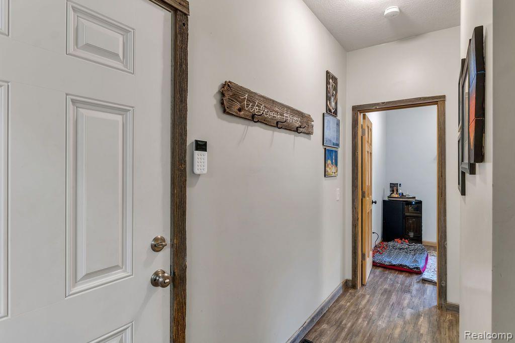 613 E GRAND RIVER Road, Laingsburg, MI 48848 — Photo 19