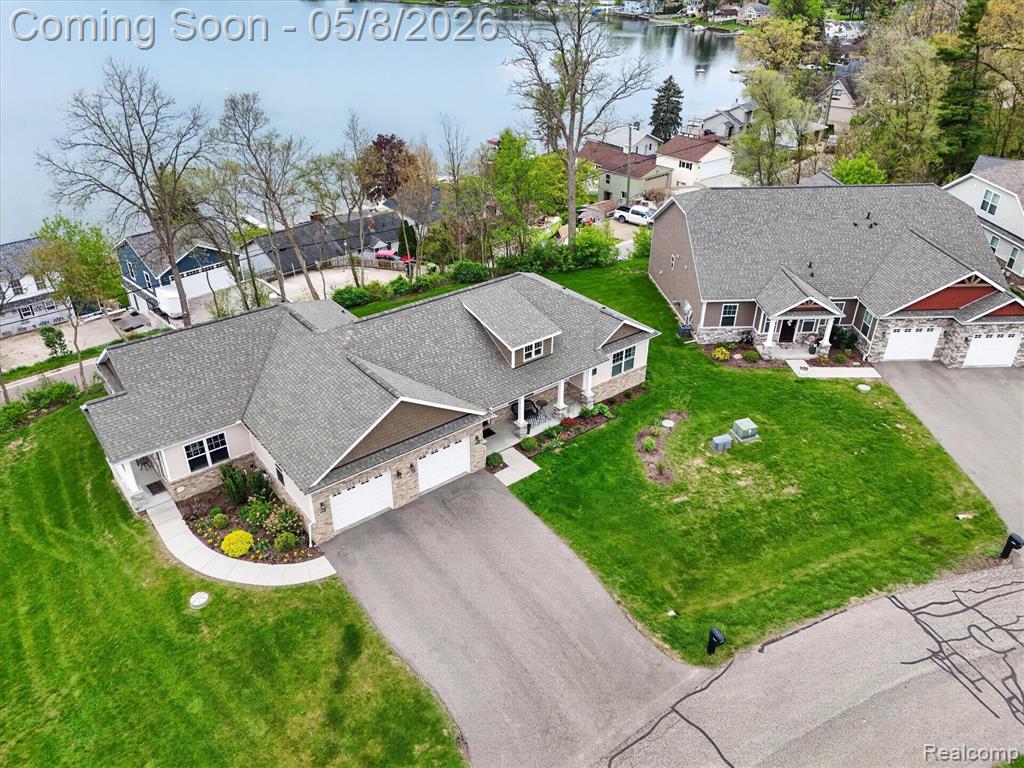 5847 Scenic Bluff Drive, 28, Brighton, MI 48116 — Photo 41