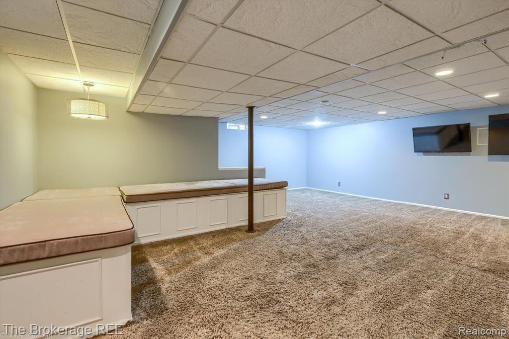 5239 Farmridge Lane, Grand Blanc, MI 48439 — Photo 67